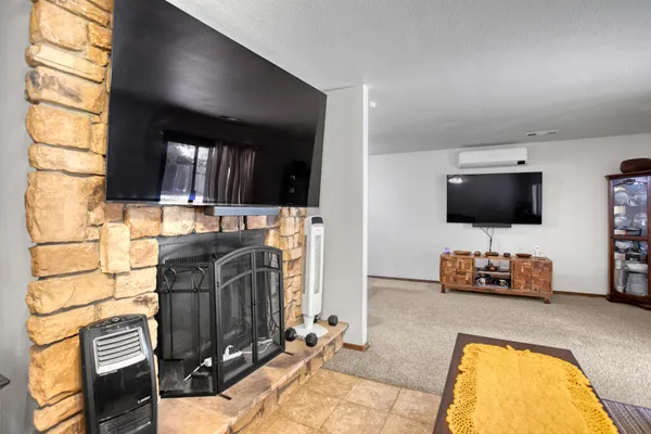 $385,000 | 1479 Atajo Court, Redding, CA 96003