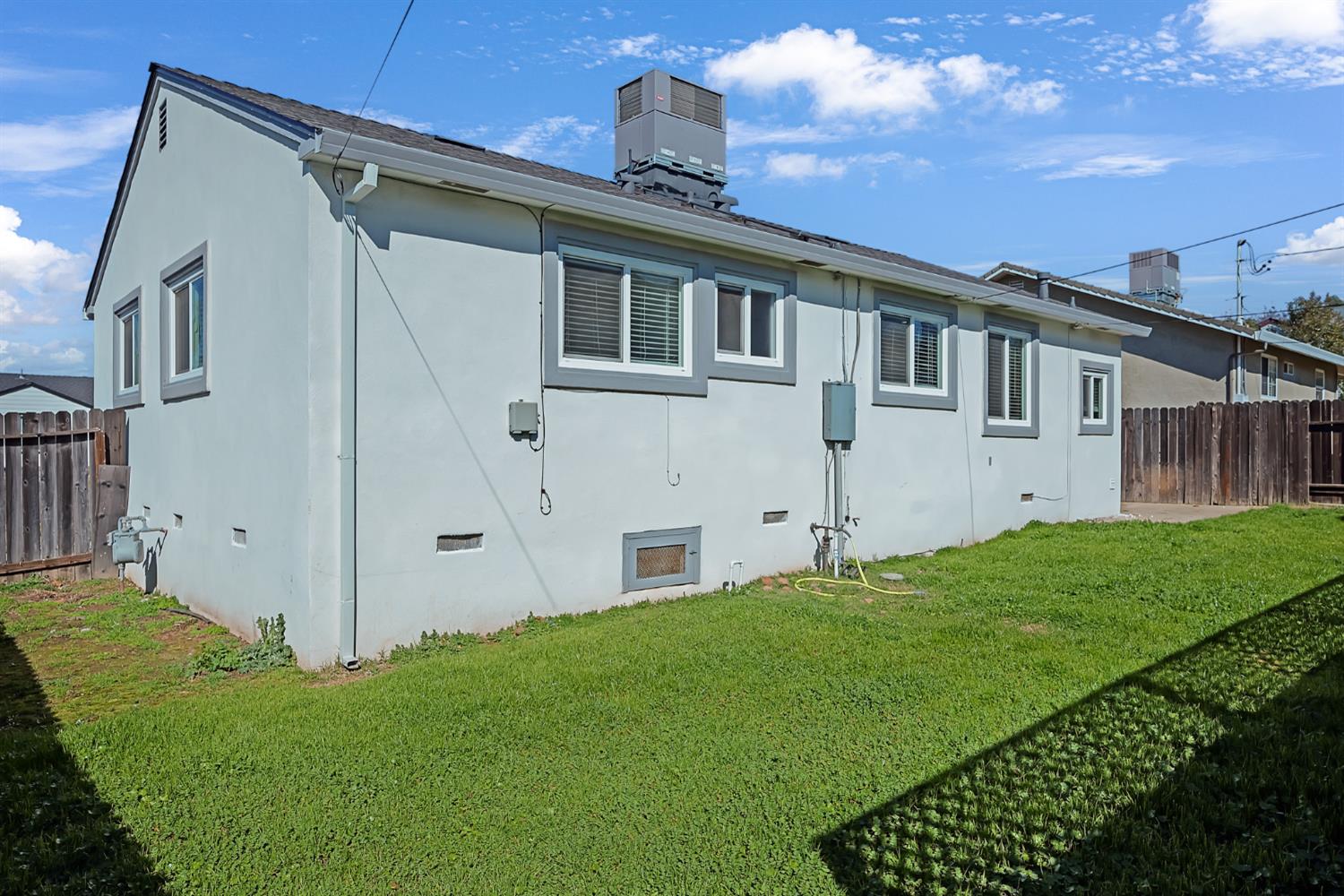 219 Needles Way Folsom, CA 95630 - Photo 21 of 39