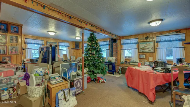 $175,000 | 454 County Highway 146, Gloversville, NY 12078