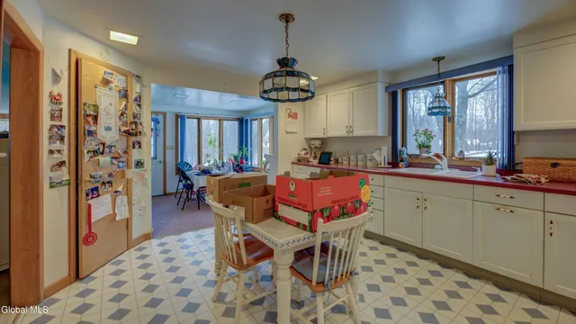 $175,000 | 454 County Highway 146, Gloversville, NY 12078