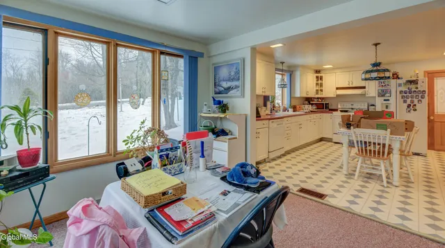 $175,000 | 454 County Highway 146, Gloversville, NY 12078