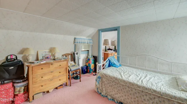 $175,000 | 454 County Highway 146, Gloversville, NY 12078