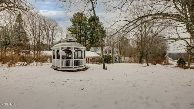 $175,000 | 454 County Highway 146, Gloversville, NY 12078