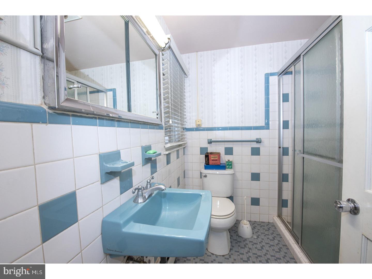 9 Waters Road Malvern, PA 19355 - Photo 15 of 24 Master Bathroom