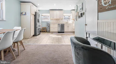 $350,000 | 7381 Valley Avenue, Philadelphia, PA 19128