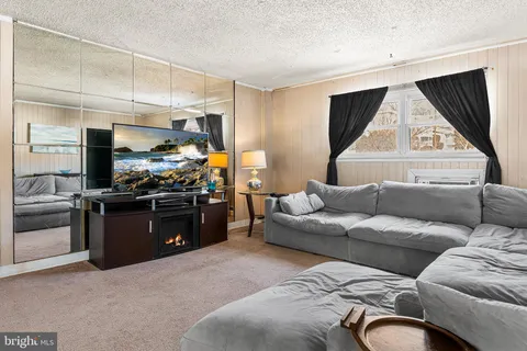 $350,000 | 7381 Valley Avenue, Philadelphia, PA 19128