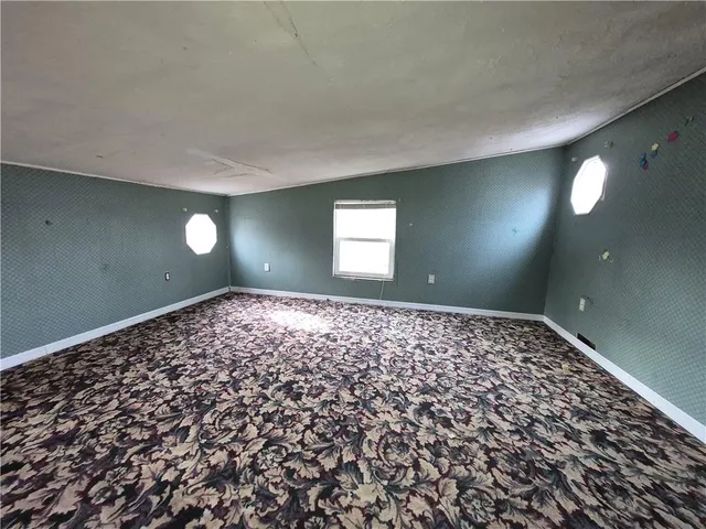 $90,000 | 2210 Sleepy Hollow Lane, Fall River, KS 67047