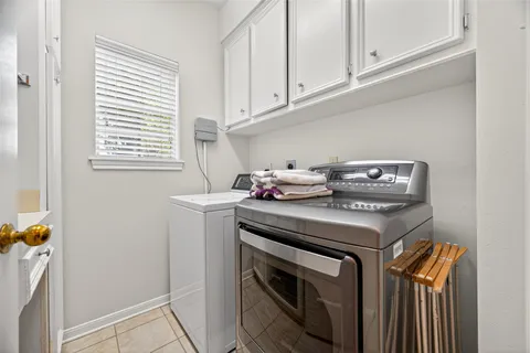 $565,000 | 3103 Millbrook Lane, Missouri City, TX 77459