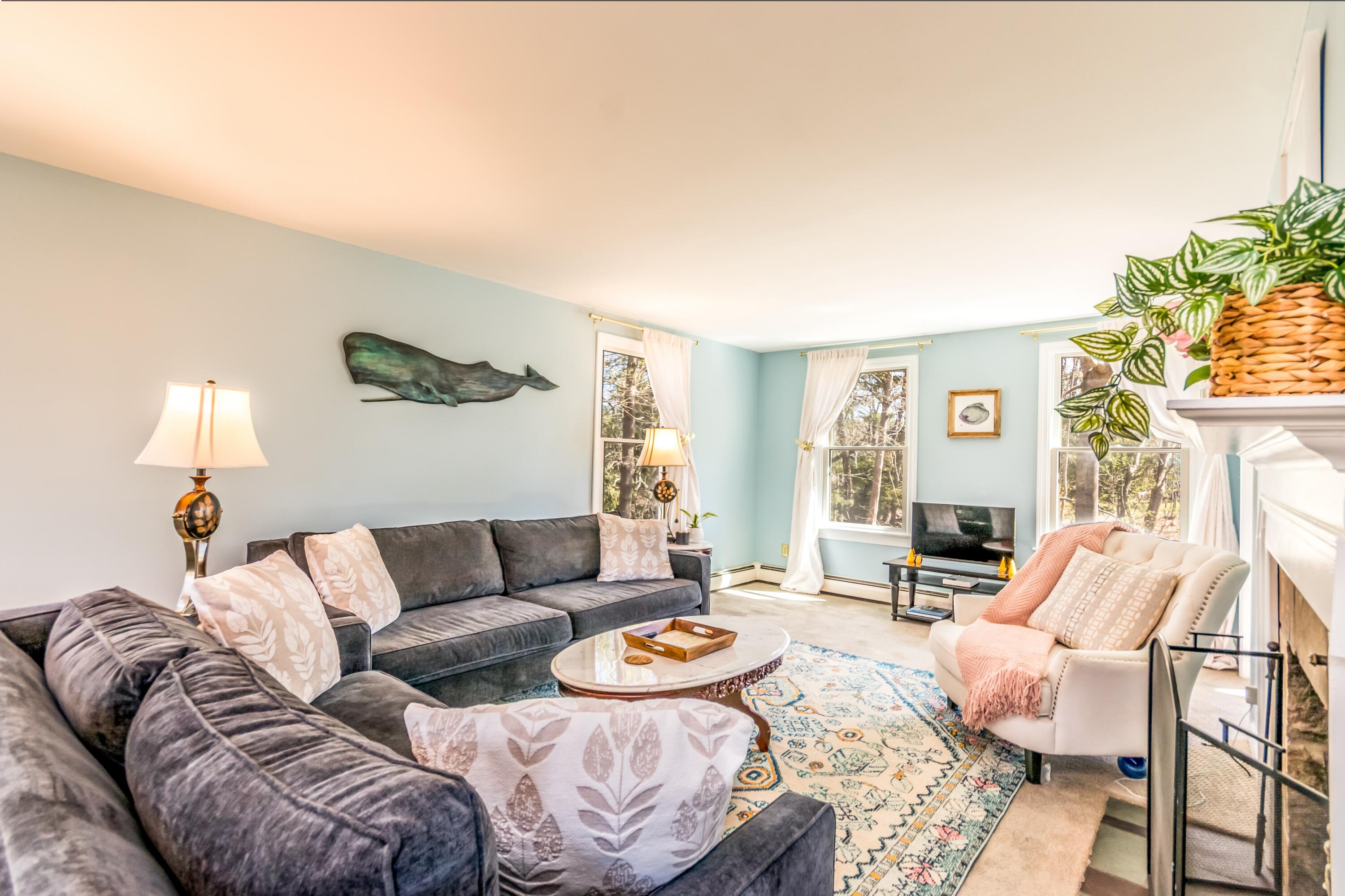 4 Quail Hill Road Pocasset, MA 02559 - Photo 6 of 38 Living room