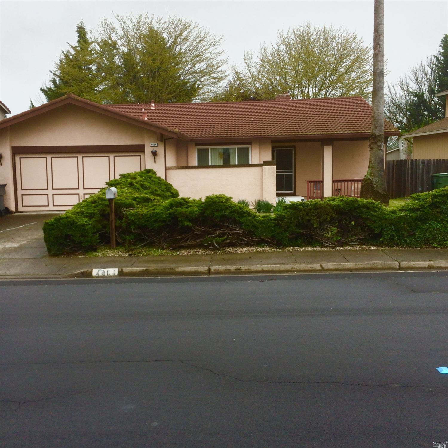 4484 Fuchsia Avenue Rohnert Park, CA 94928 - Photo 1 of 1 Gallery Image 1