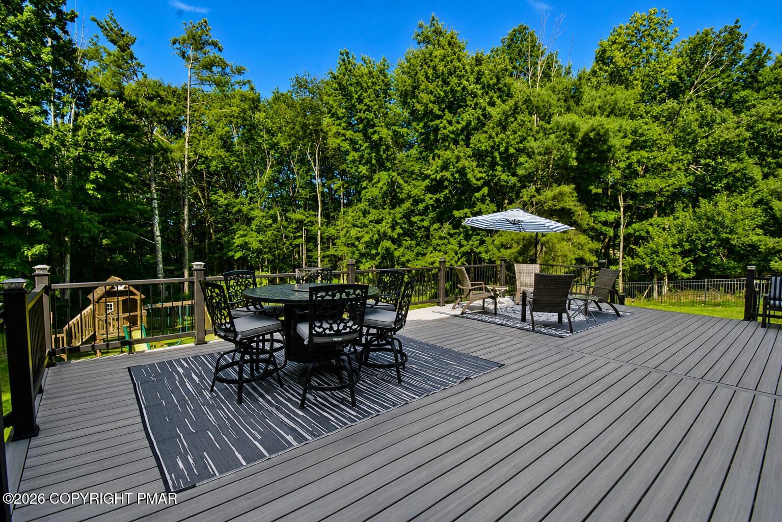 155 Chase Road Stroudsburg, PA 18360 - Photo 63 of 76 Deck (2)
