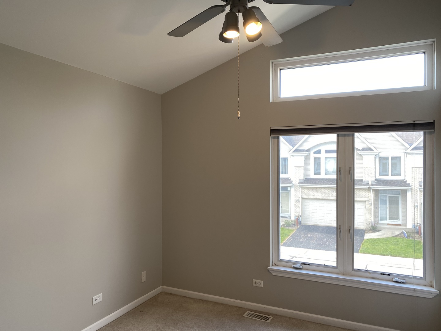 377 Aaron Lane Bolingbrook, IL 60440 - Photo 12 of 21