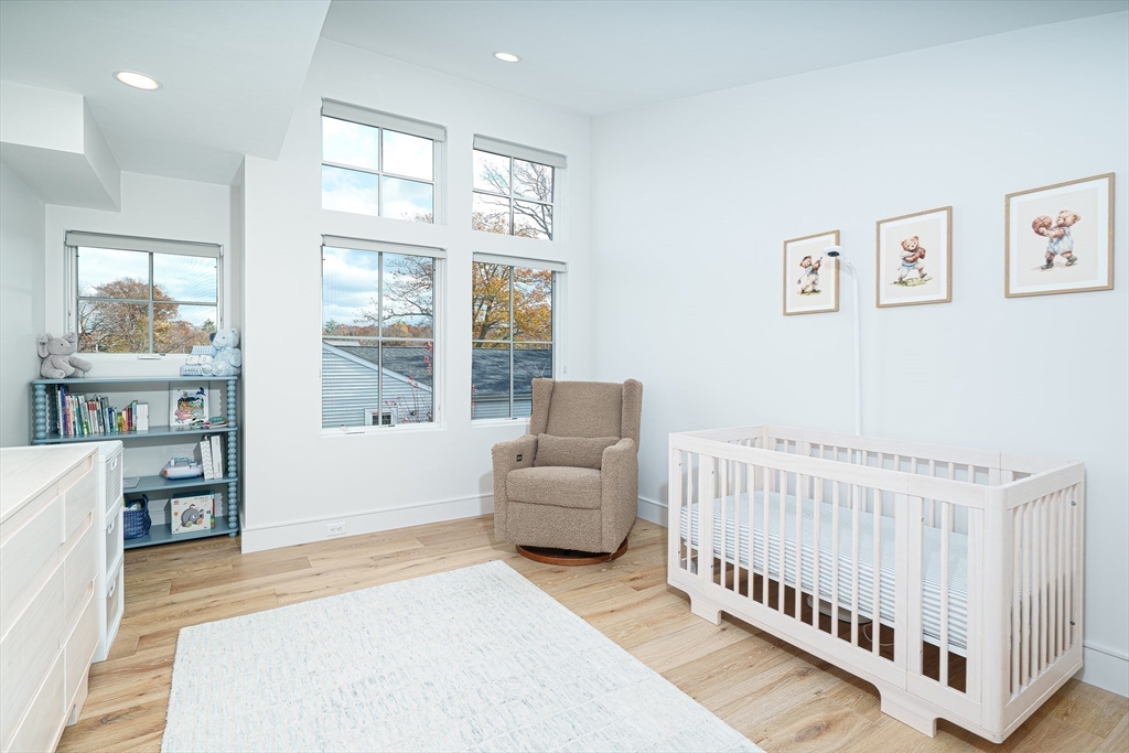 10 Chestnut Place Hingham, MA 02043 - Photo 15 of 29