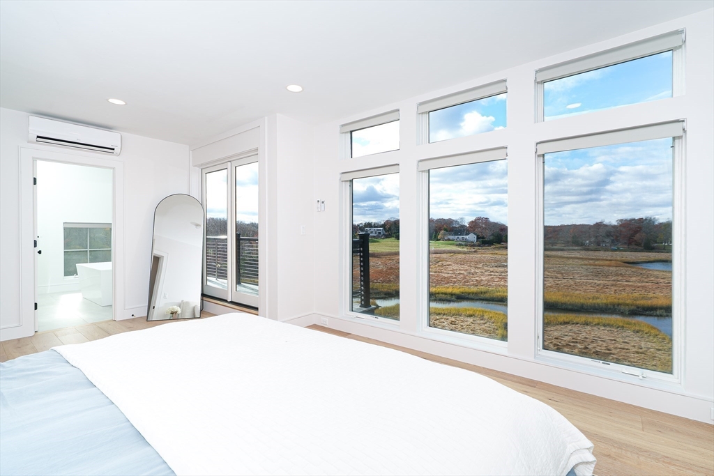 10 Chestnut Place Hingham, MA 02043 - Photo 20 of 29