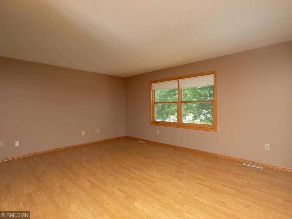 110 19th Avenue Northwest Rochester, MN 55901 - Photo 3 of 35