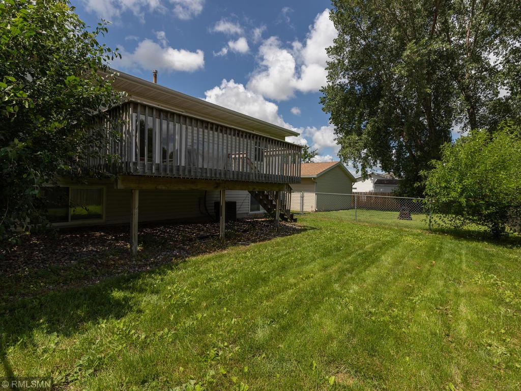 110 19th Avenue Northwest Rochester, MN 55901 - Photo 29 of 35