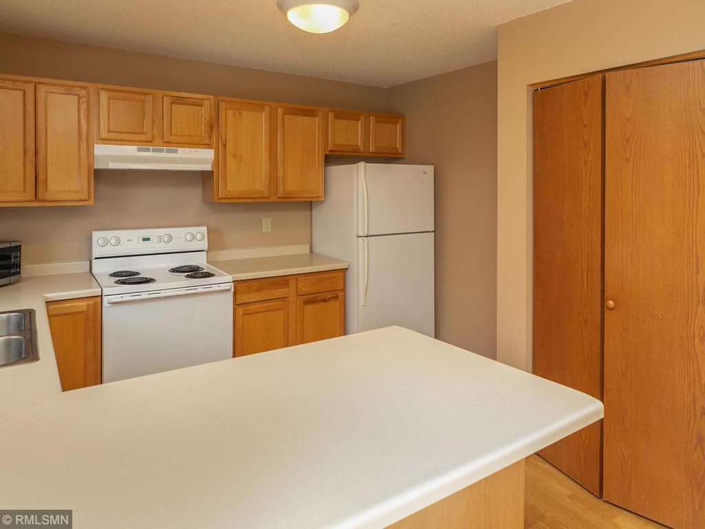 110 19th Avenue Northwest Rochester, MN 55901 - Photo 10 of 35