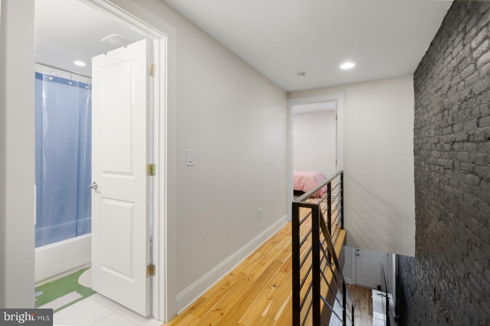 2322 Wilder Street Philadelphia, PA 19146 - Photo 18 of 34