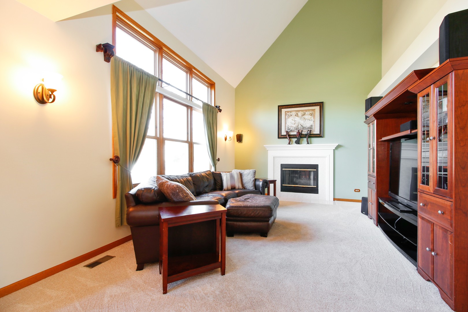 2039 Engle Road Naperville, IL 60564 - Photo 8 of 16