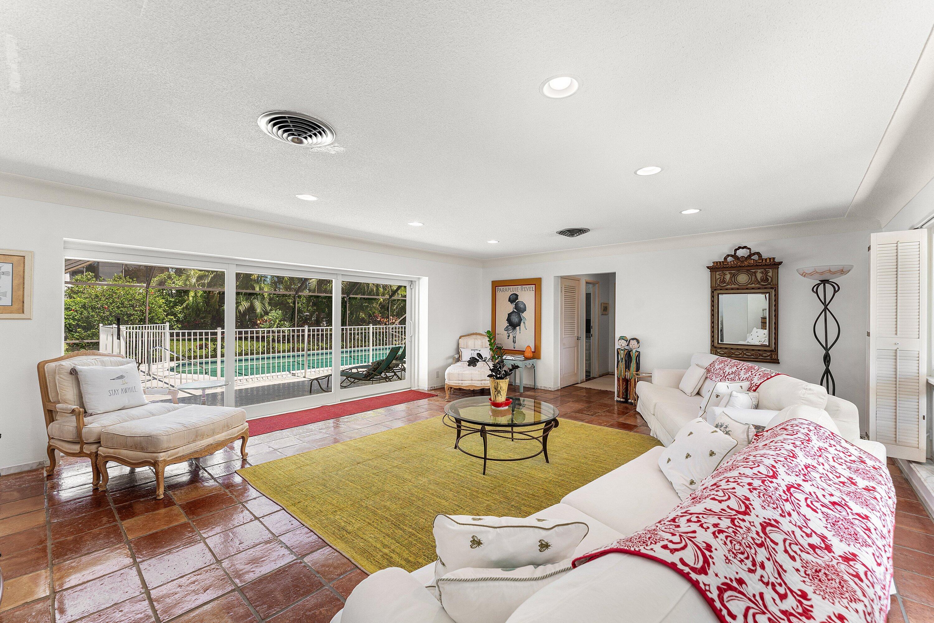 1350 Spanish River Road Boca Raton, FL 33432 - Photo 16 of 58 016-1350SpanishRiverRoad-BocaRaton-FL-33