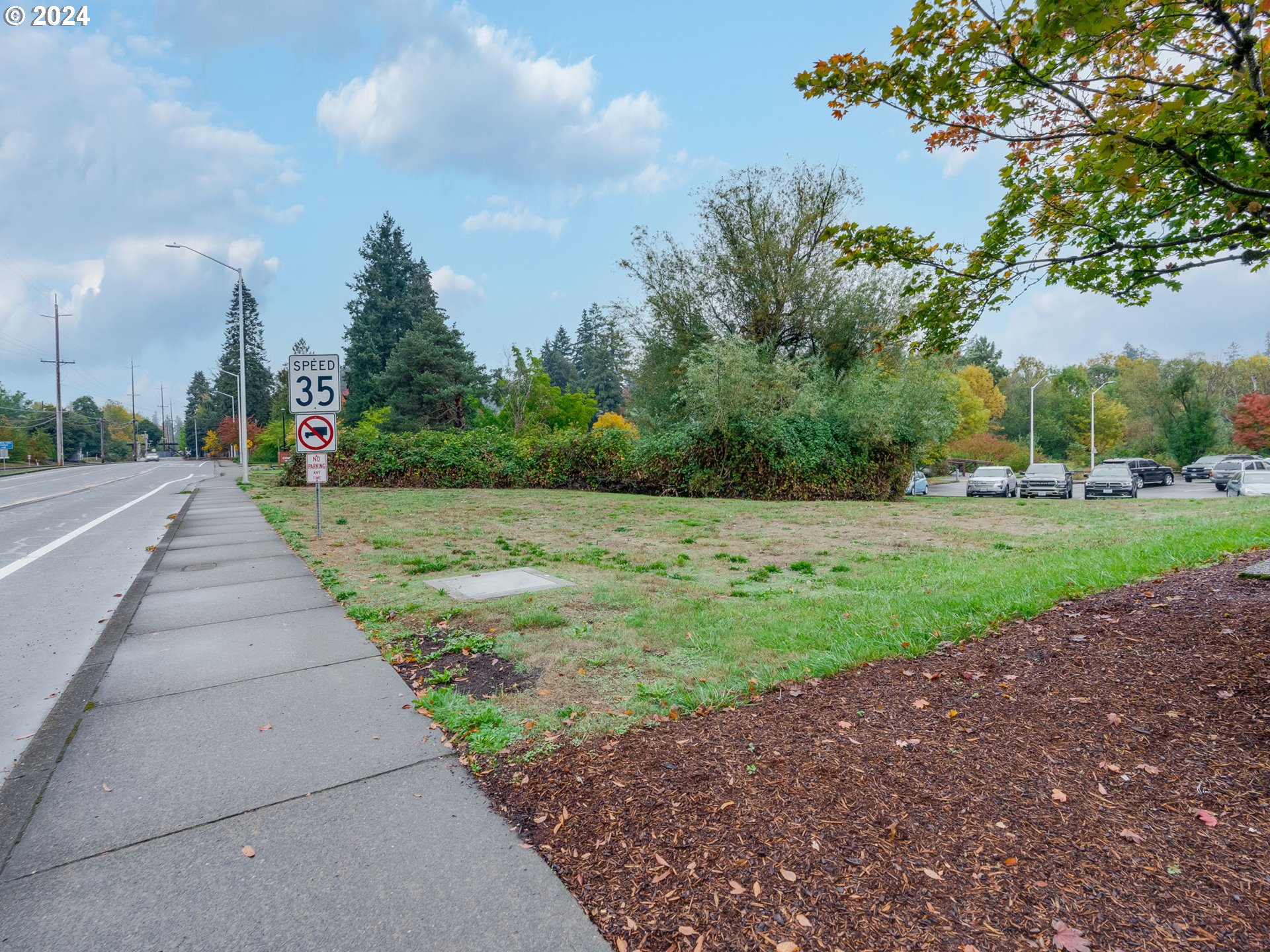 8475 Southwest Tualatin Road Tualatin, OR 97062 - Photo 6 of 23