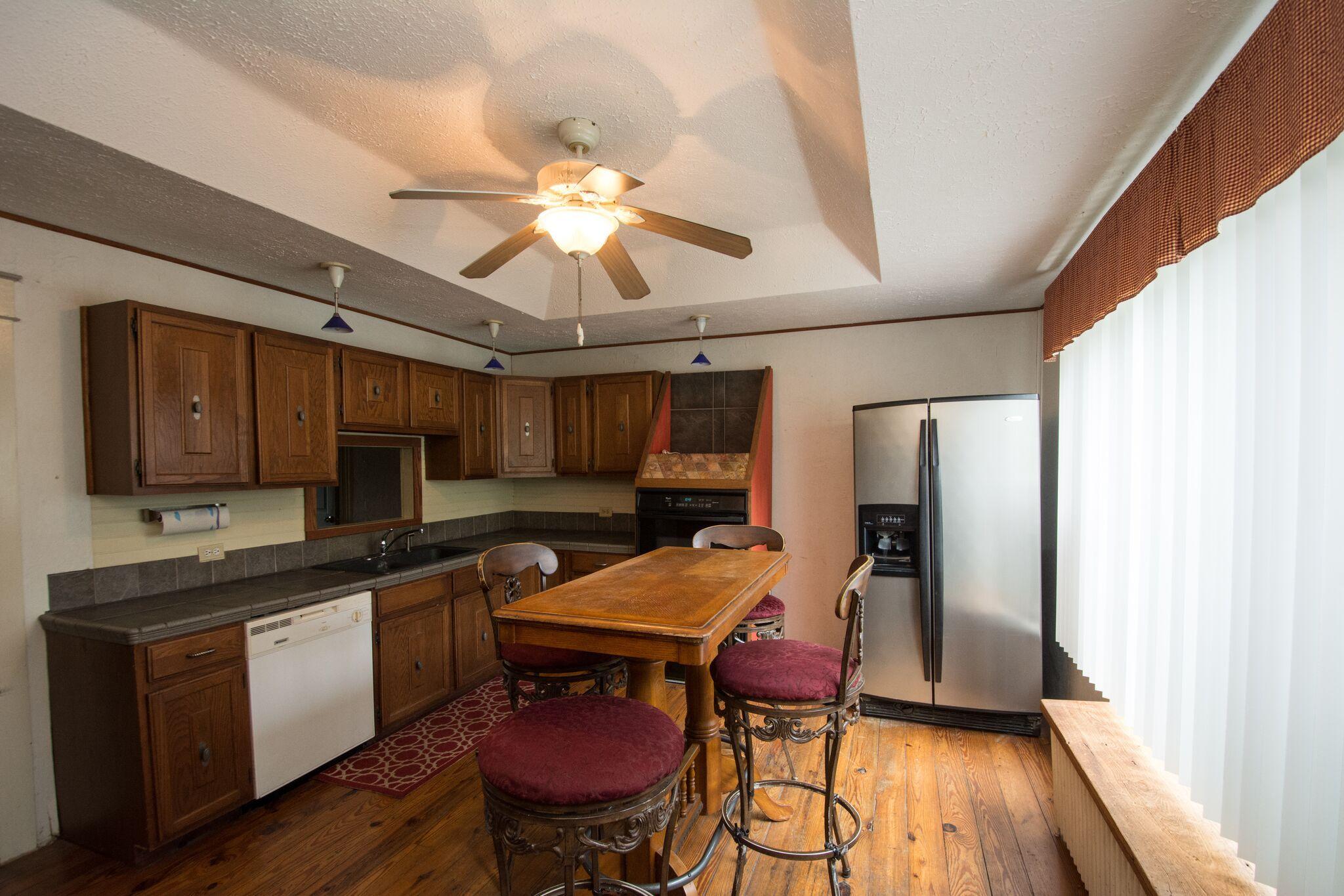 1698 Lowell Road Pence Springs, WV 24962 - Photo 21 of 26 Gallery Image 21