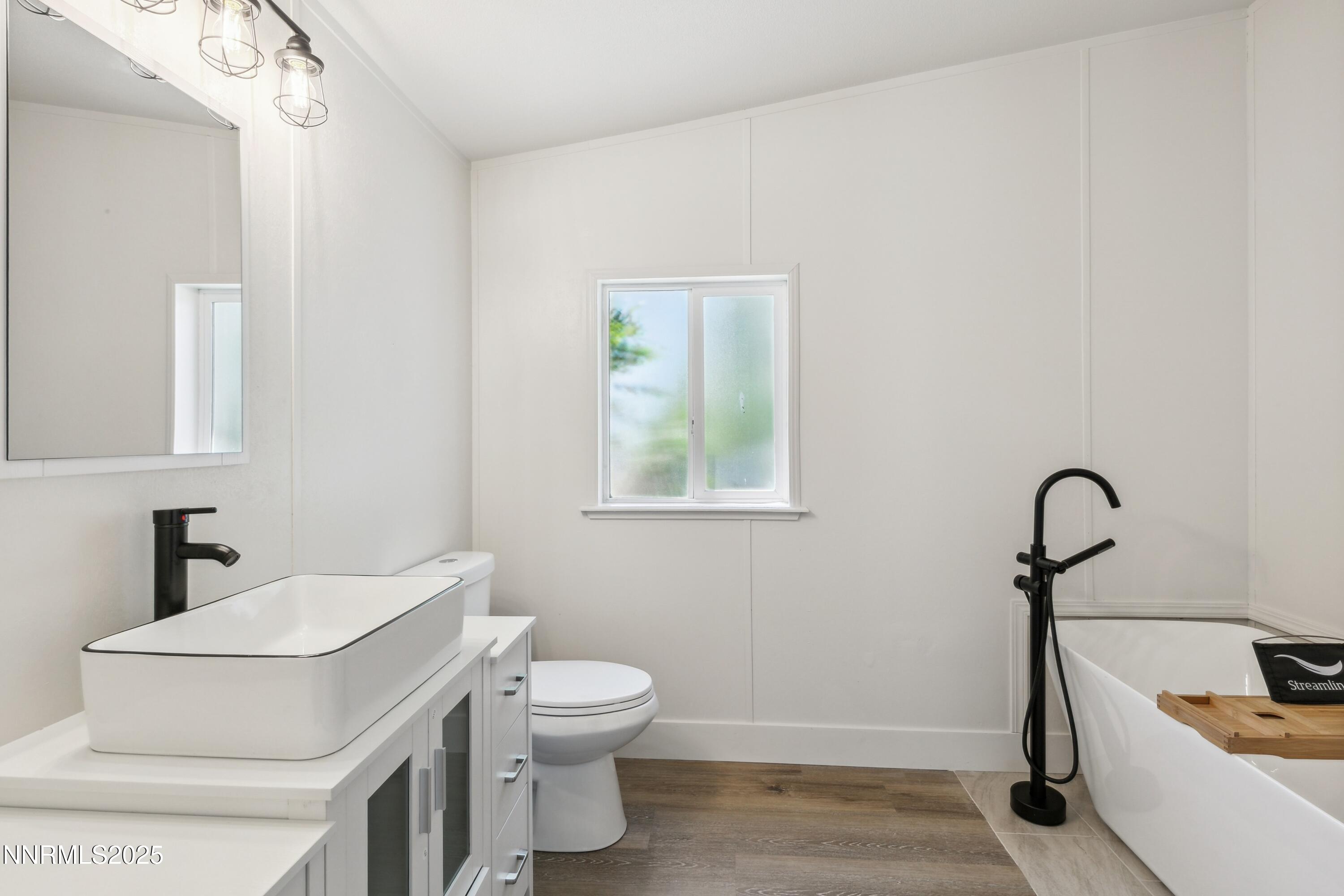 12055 Albert Way Reno, NV 89506 - Photo 12 of 38 a25