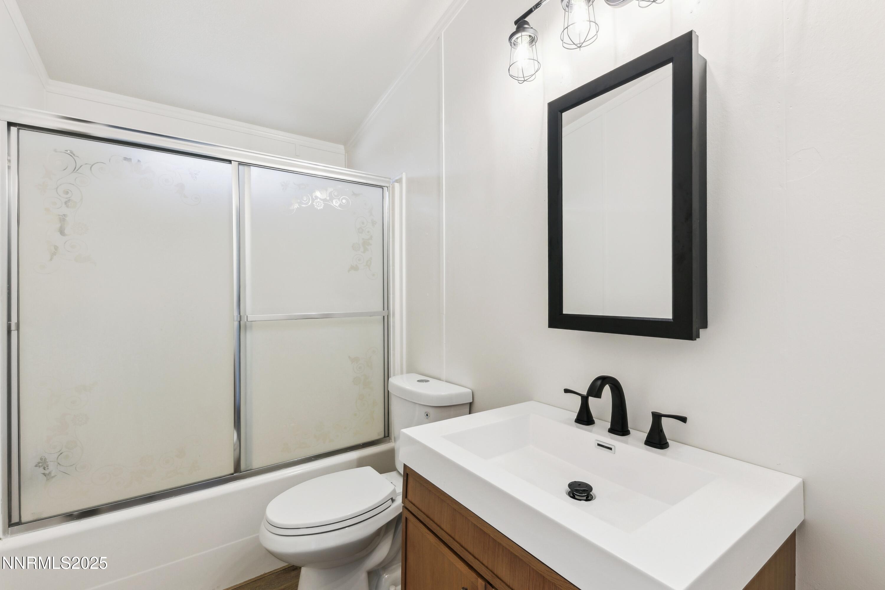 12055 Albert Way Reno, NV 89506 - Photo 16 of 38 a28