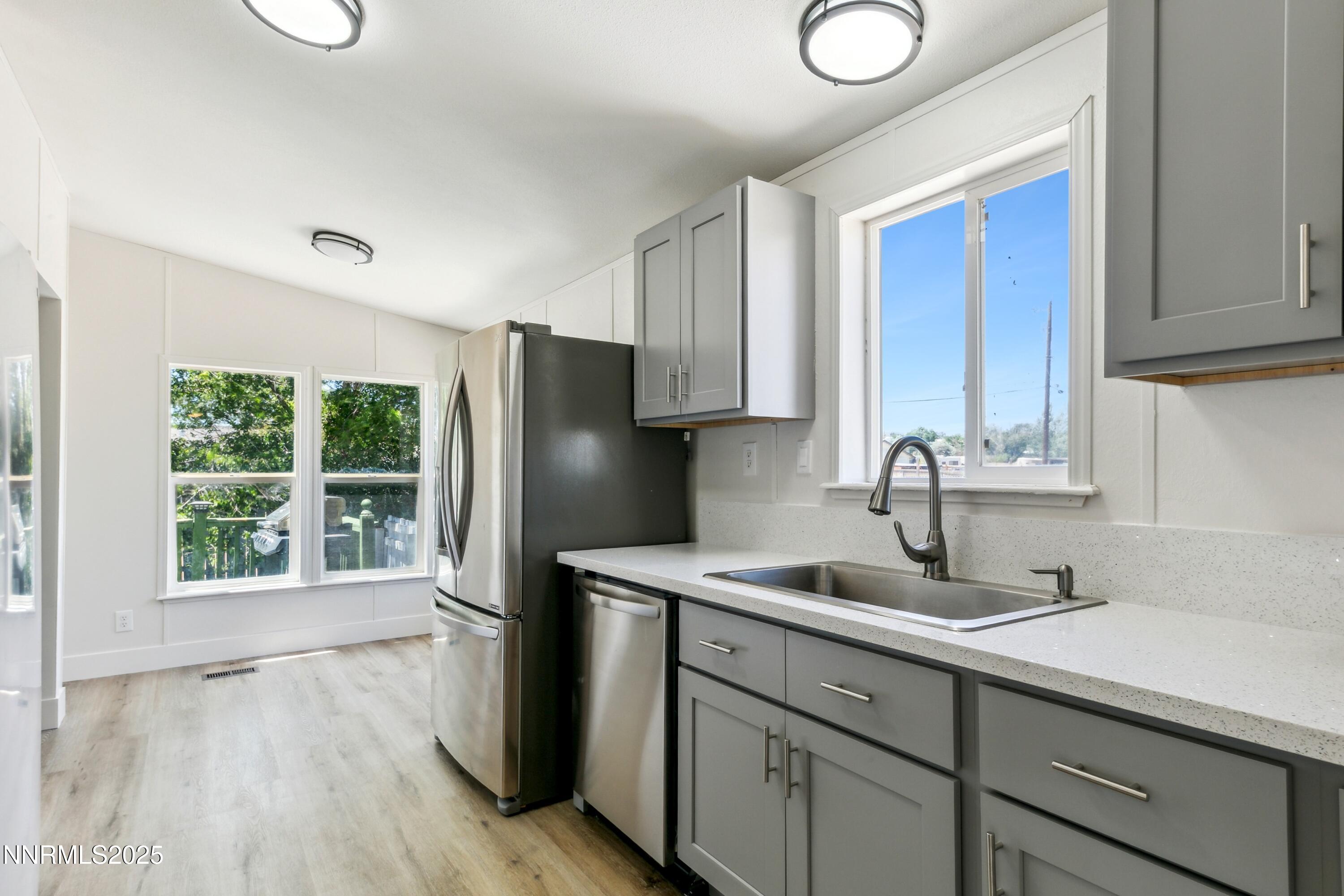 12055 Albert Way Reno, NV 89506 - Photo 5 of 38 a18