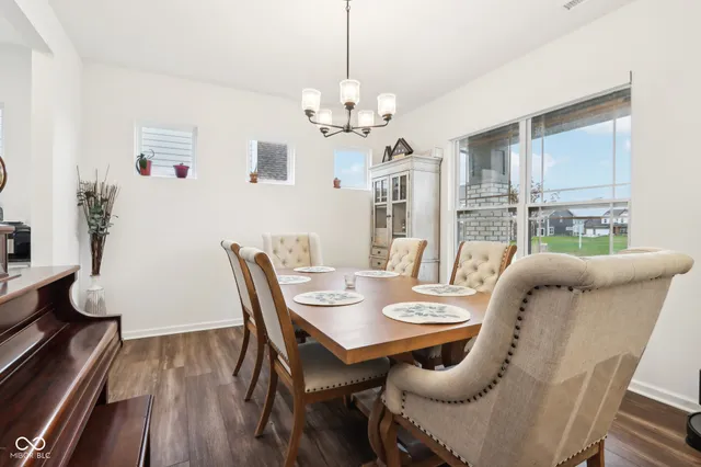 $540,000 | 4309 Ironclad Drive, Bargersville, IN 46106