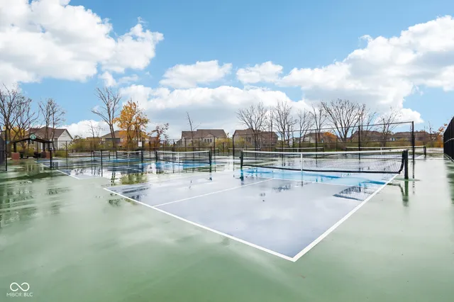 $540,000 | 4309 Ironclad Drive, Bargersville, IN 46106