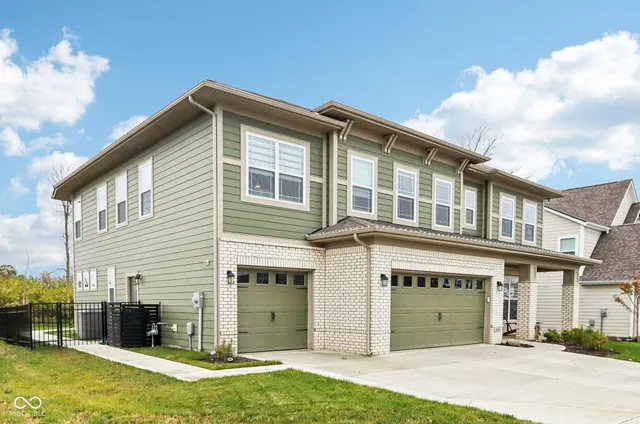 $540,000 | 4309 Ironclad Drive, Bargersville, IN 46106