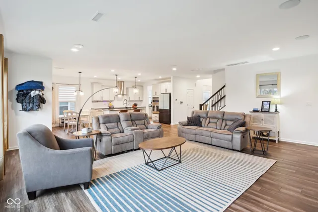 $540,000 | 4309 Ironclad Drive, Bargersville, IN 46106