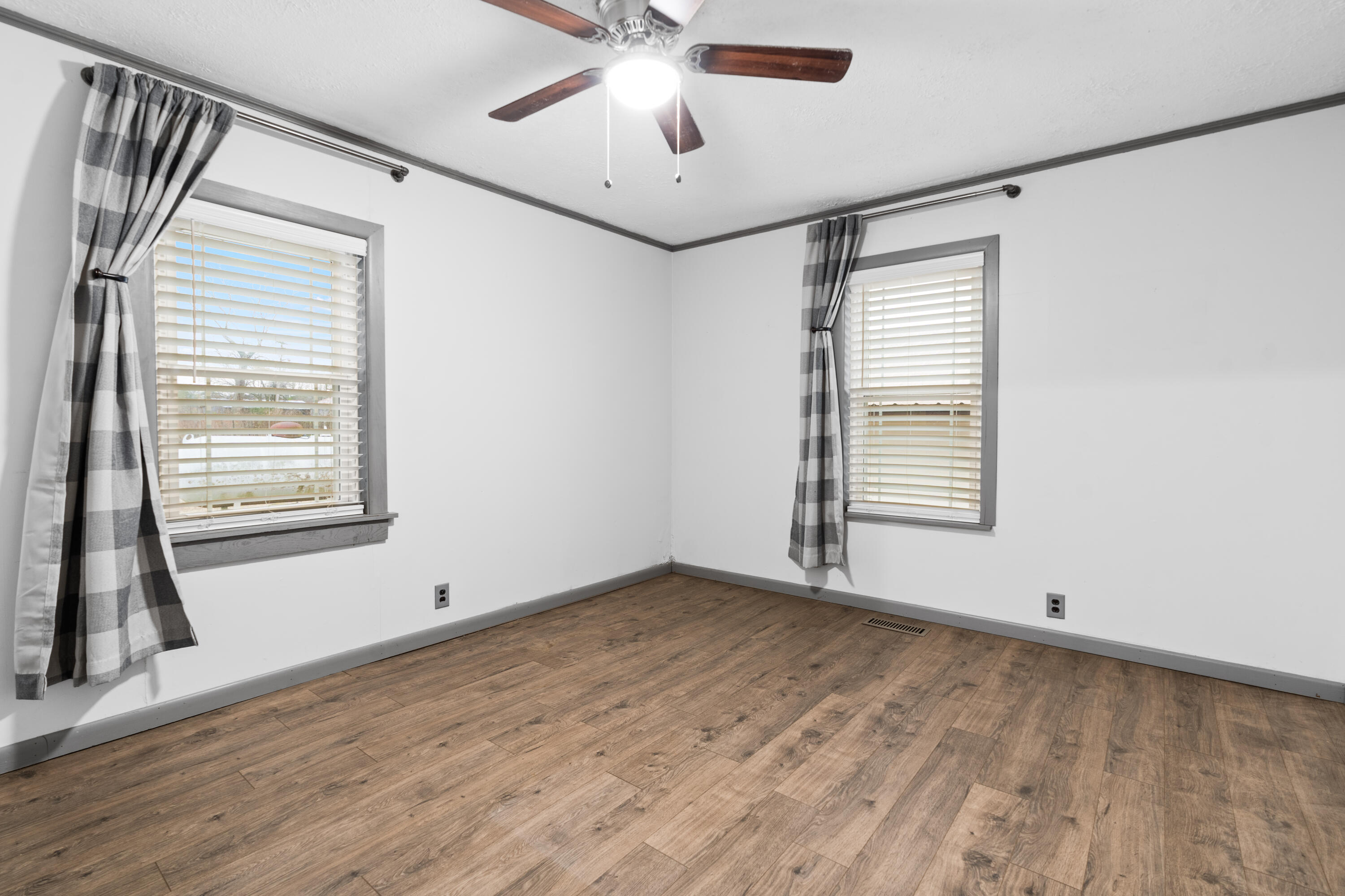 428 Clemmer Ferry Road Benton, TN 37307 - Photo 12 of 21 DSC02223