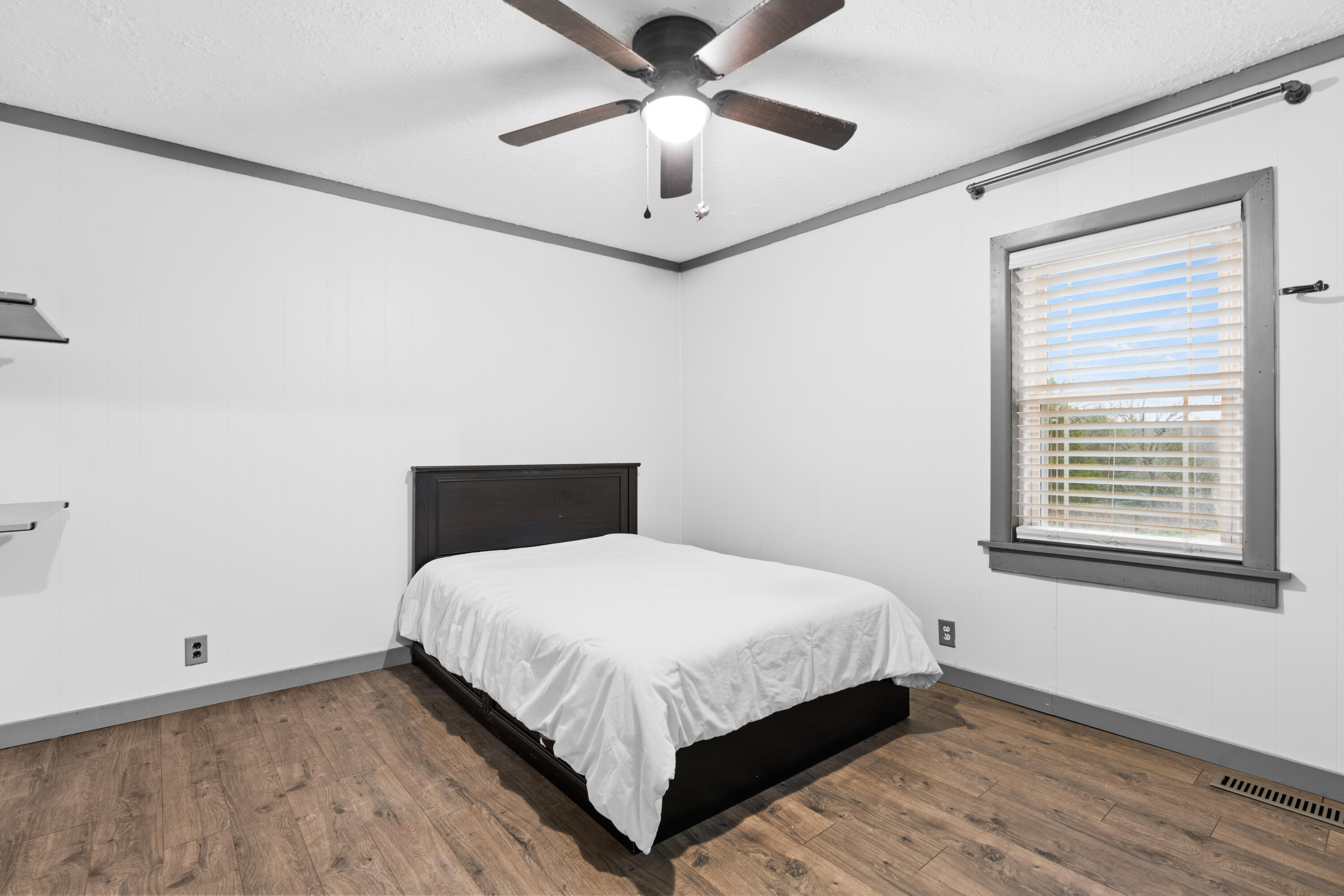 428 Clemmer Ferry Road Benton, TN 37307 - Photo 14 of 21 DSC02233