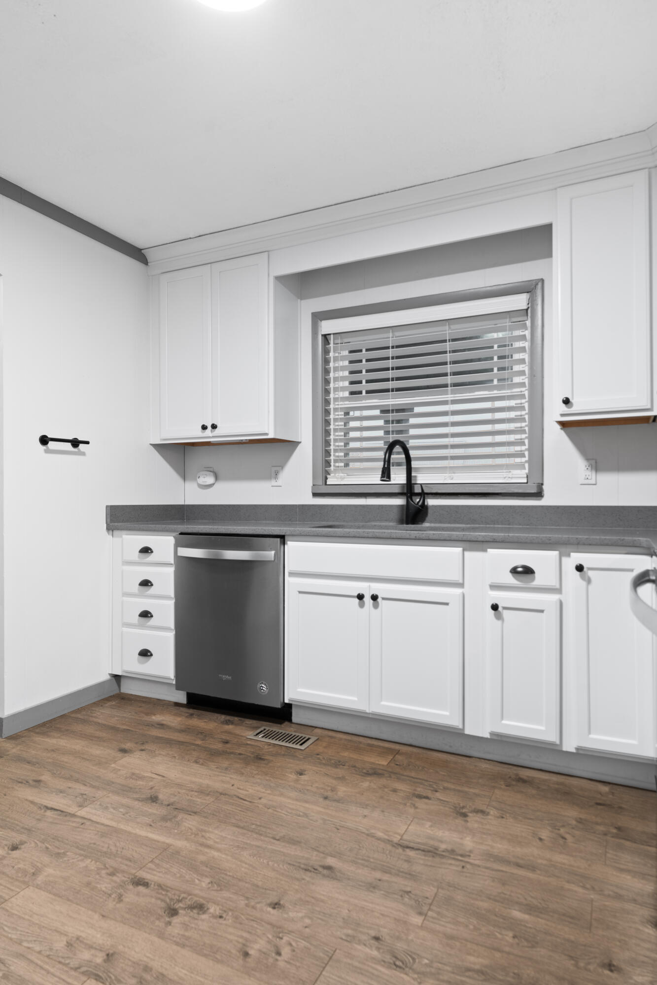 428 Clemmer Ferry Road Benton, TN 37307 - Photo 6 of 21 DSC02202