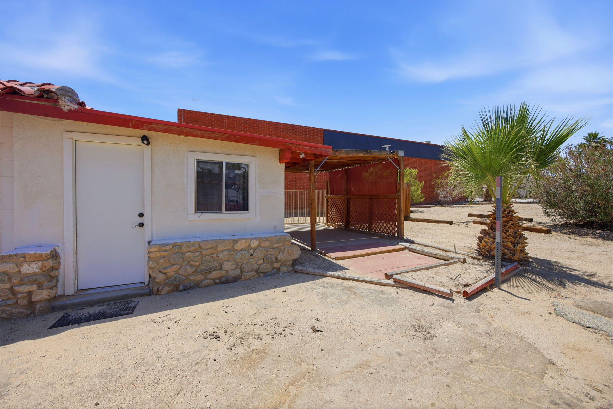 6757 Adobe Road Twentynine Palms, CA 92277 - Photo 21 of 61 21-web-or-mls-21