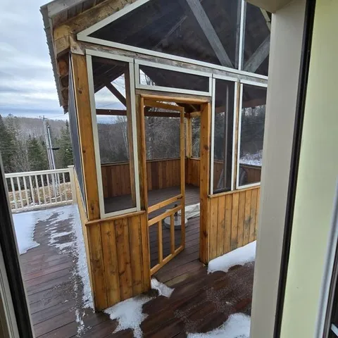 $549,900 | 196 Hudson Drive, Wheelock, VT 05851