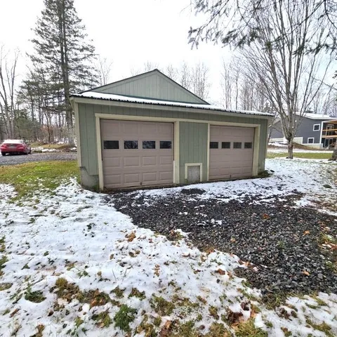 $549,900 | 196 Hudson Drive, Wheelock, VT 05851