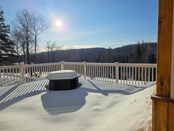 $549,900 | 196 Hudson Drive, Wheelock, VT 05851