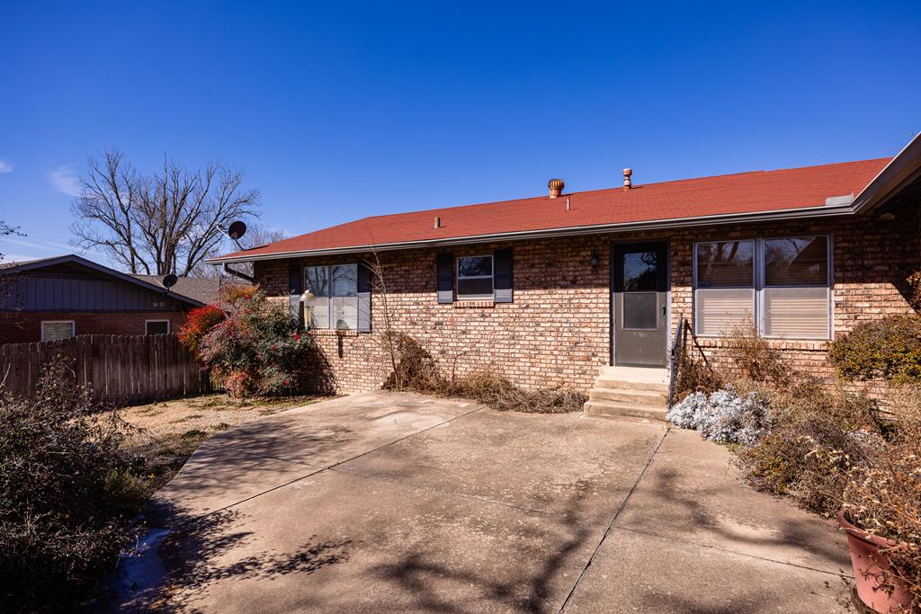 601 Overhill Drive Kerrville, TX 78028 - Photo 13 of 24 Back Porch