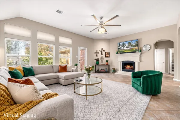 $399,000 | 321 Holly Branch Lane, Kemah, TX 77565
