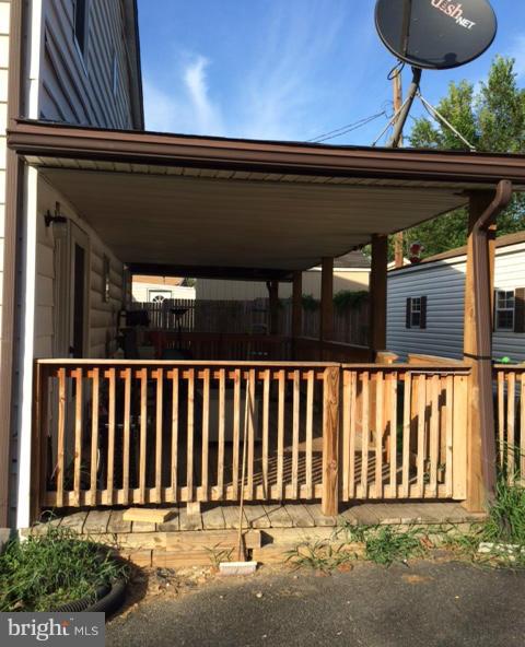 525 Compass Road East Middle River, MD 21220 - Photo 19 of 21 Exterior (Rear)