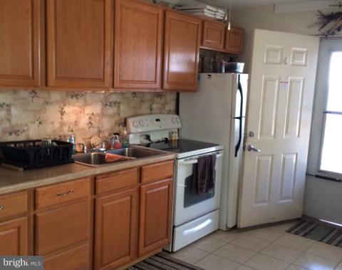 525 Compass Road East Middle River, MD 21220 - Photo 3 of 21 Kitchen