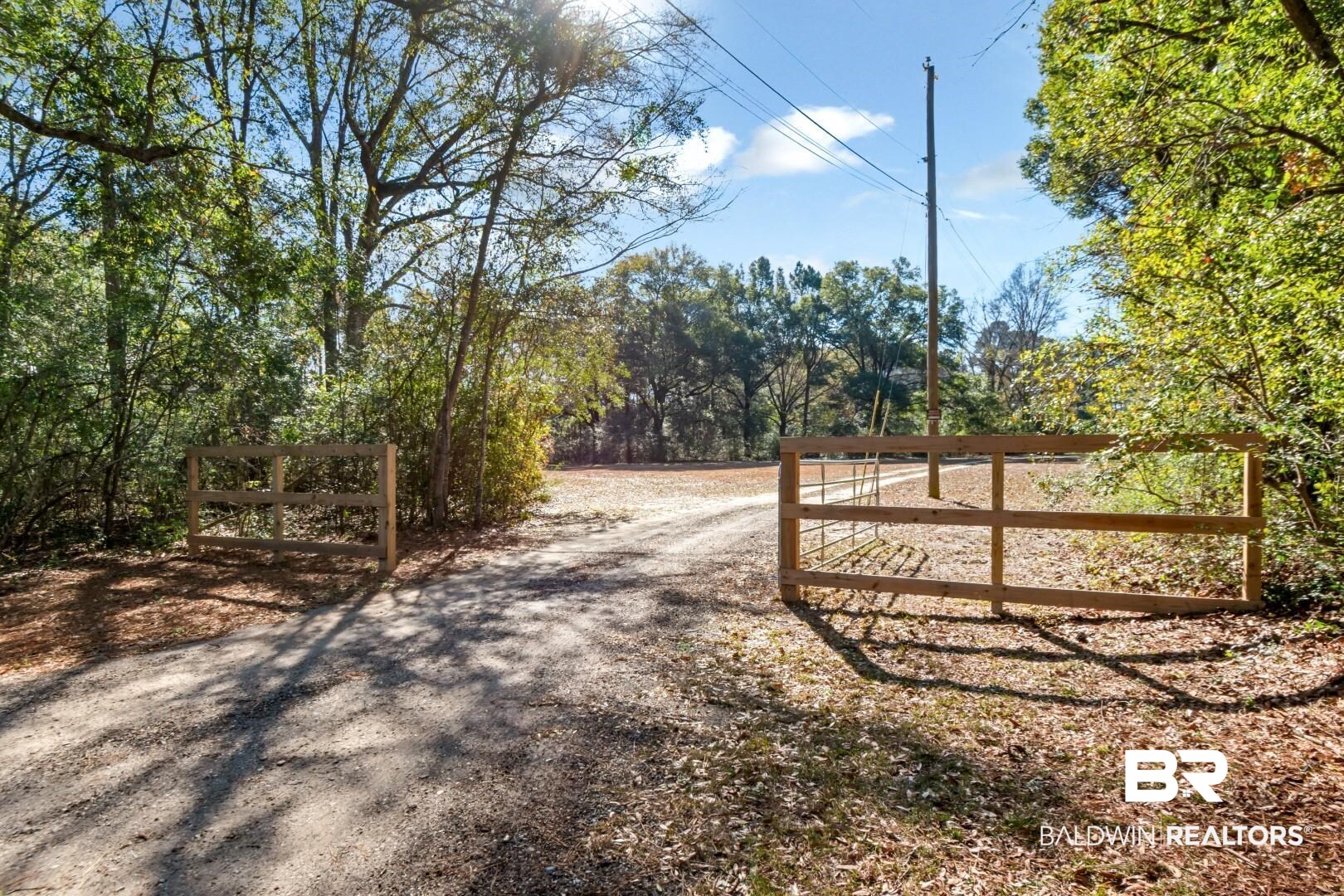 9051 Robley Lane Semmes, AL 36575 - Photo 16 of 27