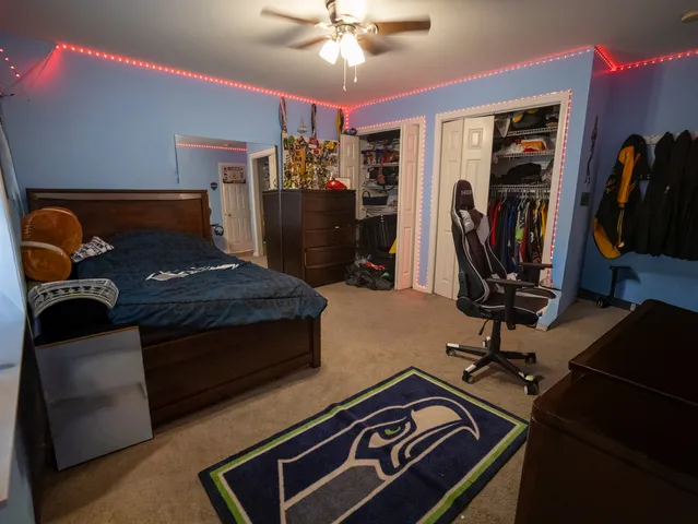 $364,900 | 5 Windy Ridge Place, Unit 5, Waterford, CT 06385