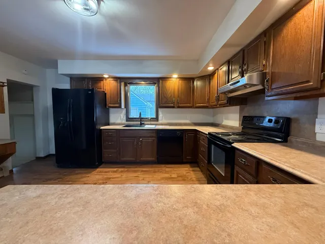 $169,900 | 402 East Flynn Street, Redwood Falls, MN 56283