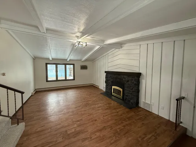 $169,900 | 402 East Flynn Street, Redwood Falls, MN 56283