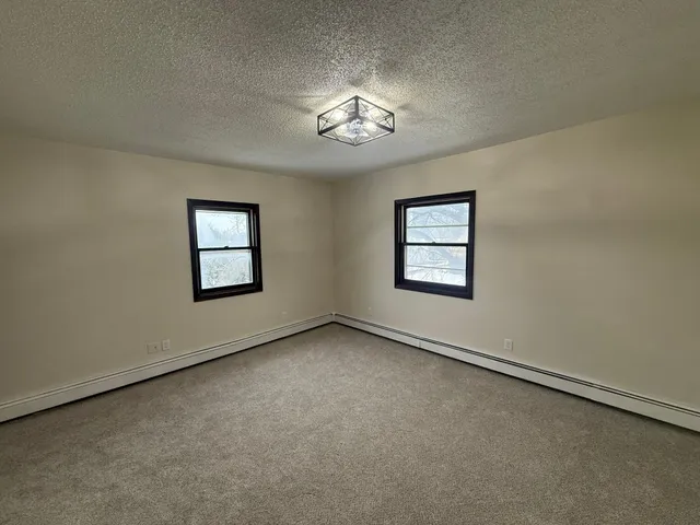 $169,900 | 402 East Flynn Street, Redwood Falls, MN 56283