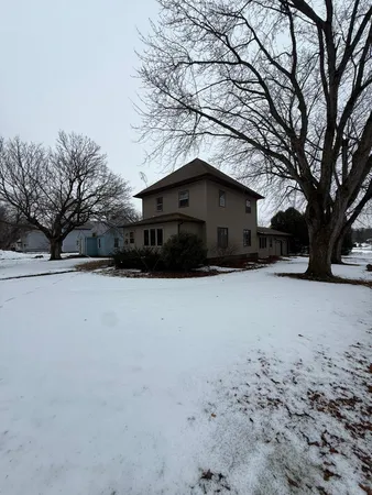 $169,900 | 402 East Flynn Street, Redwood Falls, MN 56283